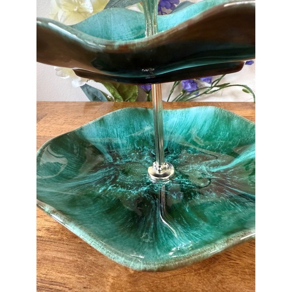 Vintage Blue Mountain Pottery Two-Tiered Serving Tray Green Drip Glaze Retro - Picture 5 of 7